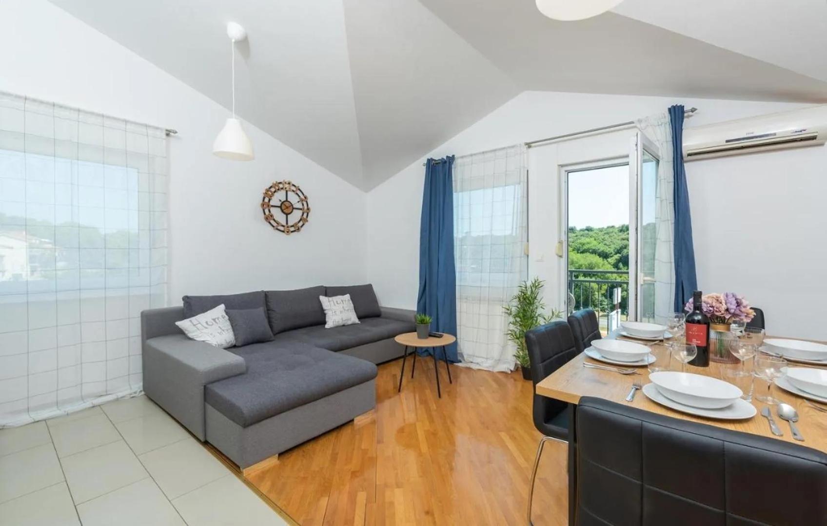 Apartment Near The Center/Beach Pula Exterior photo